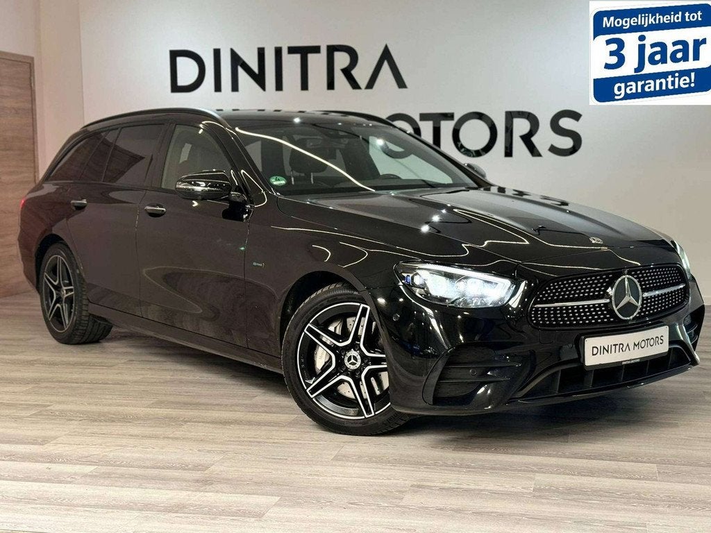 Mercedes-Benz E 300 4Matic AMG Night Pakket /360/LED/Carpl, Auto's, Automaat, Gebruikt, 4 cilinders, Overige brandstoffen
