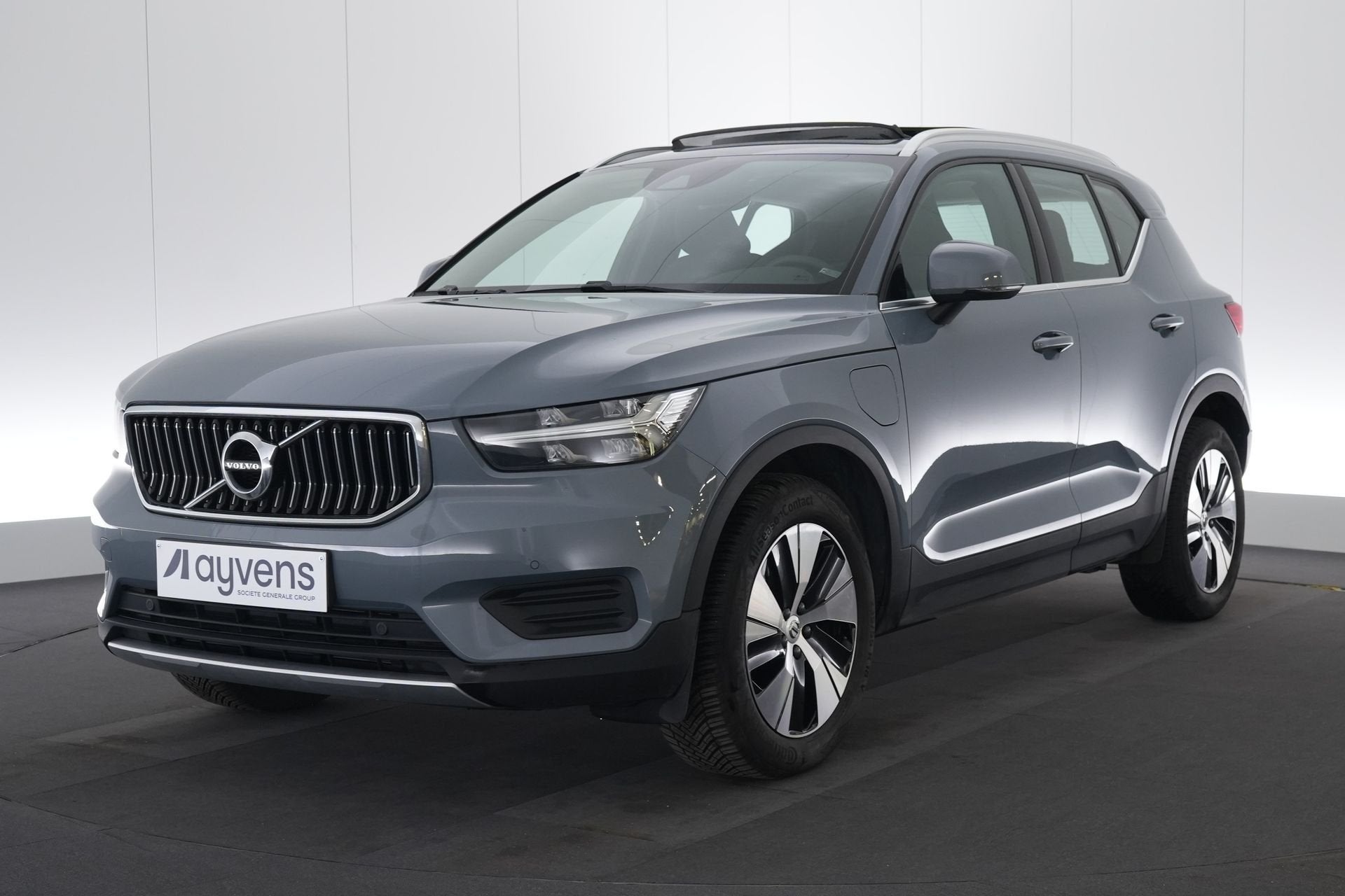 (2BMA549) VOLVO XC40, Autos, Argent ou Gris, Achat, Euro 6, Entreprise