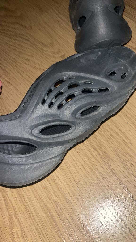 Yeezys, Ophalen of Verzenden, Zo goed als nieuw