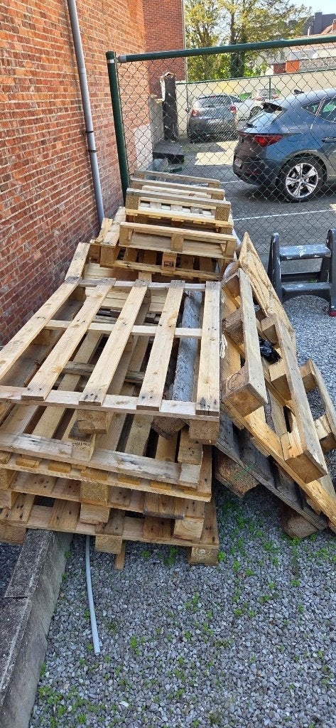 Paletten (diverse maten) gratis afhalen, Ophalen, Gebruikt, Overige houtsoorten, Pallet