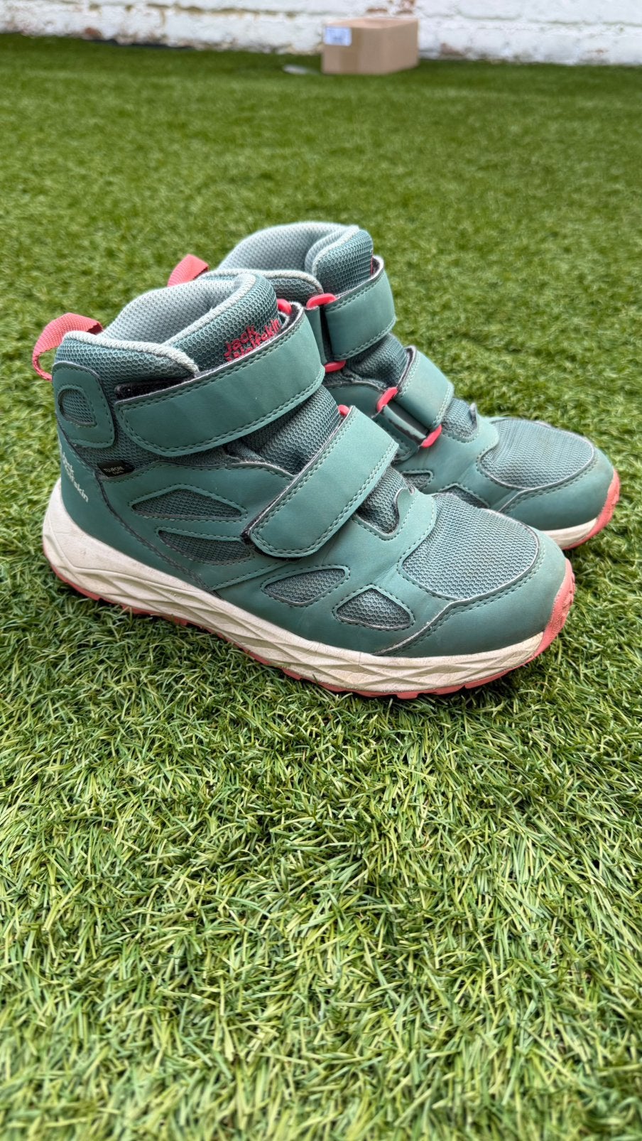 Chaussure enfant randonnée Jack Wolskin taille 34, Enfants & Bébés, Garçon, Enlèvement, Utilisé, Chaussures