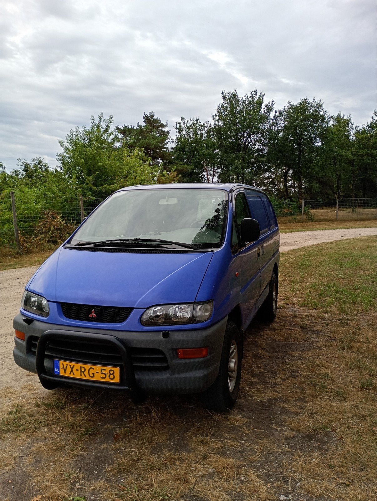 Mitsubishi L400 4x4 240.000km nap Apk T/M juli 2027!, Auto's, Bedrijf, 4x4, Mitsubishi, Te koop