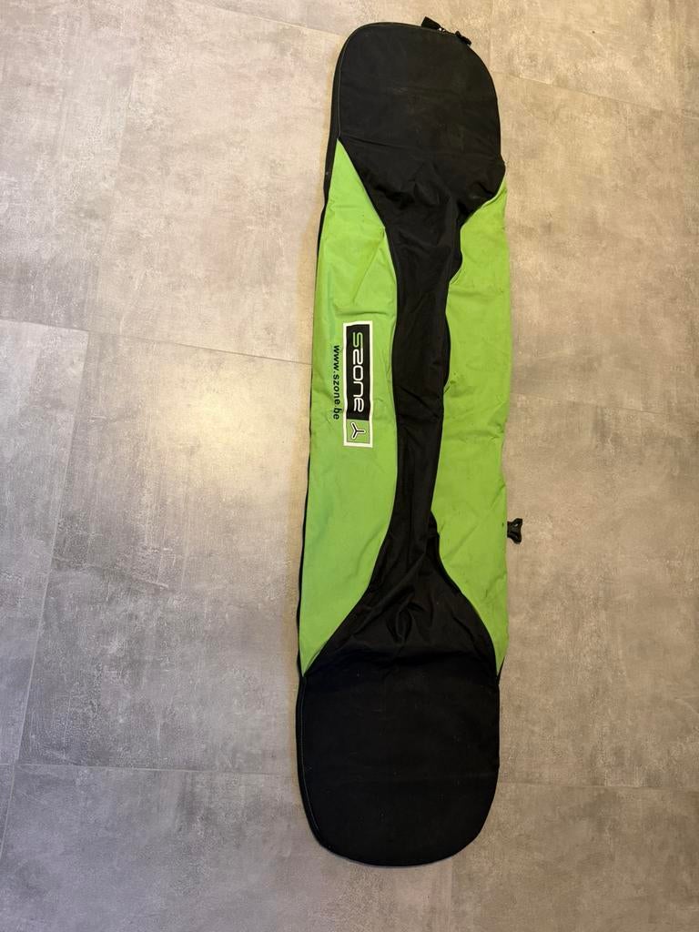 Snowboard hoes, Sport en Fitness, Snowboarden, Ophalen, Zo goed als nieuw