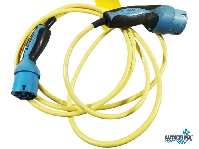 Câble de recharge hybride d'un Volvo V60, -, 3 mois de garantie, -, -