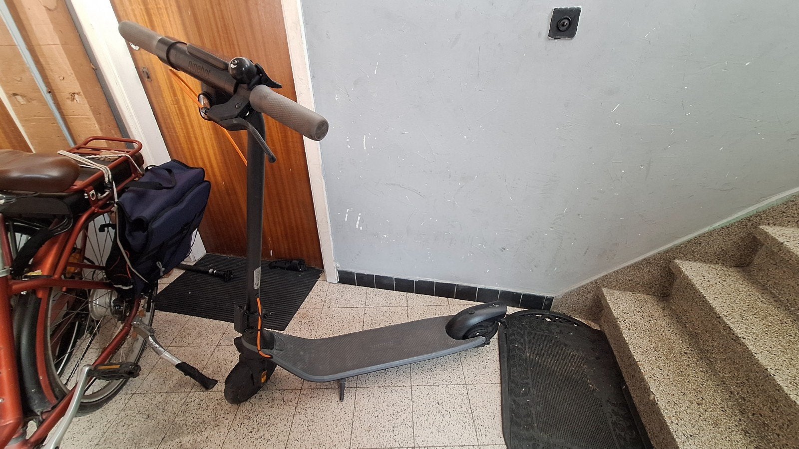 Ninebot e2 plus elektrische scooter