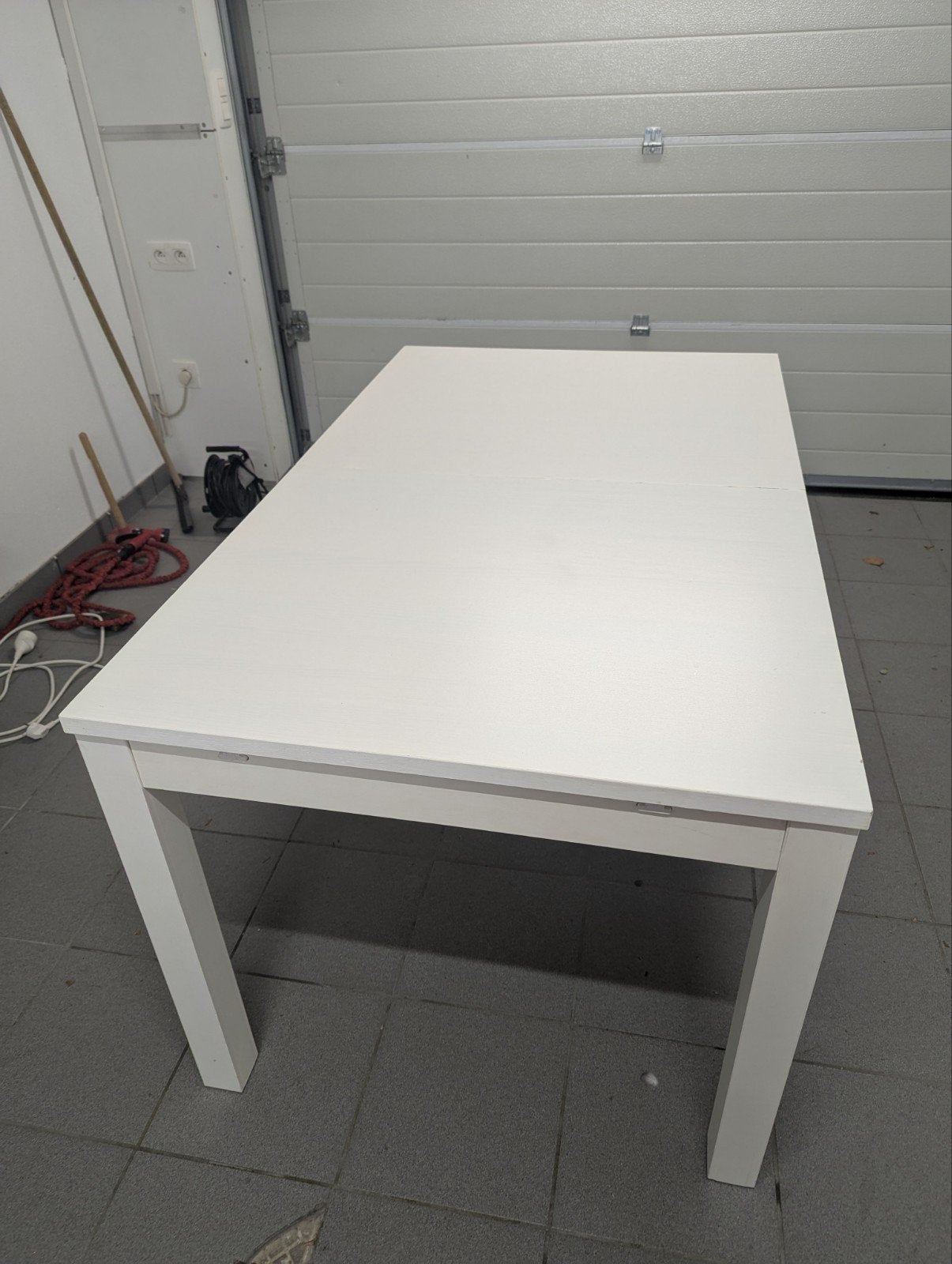 Uitschuifbare tafel wit Ikea Bjursta, Huis en Inrichting, Ophalen, Gebruikt, 50 tot 100 cm, Vijf personen of meer