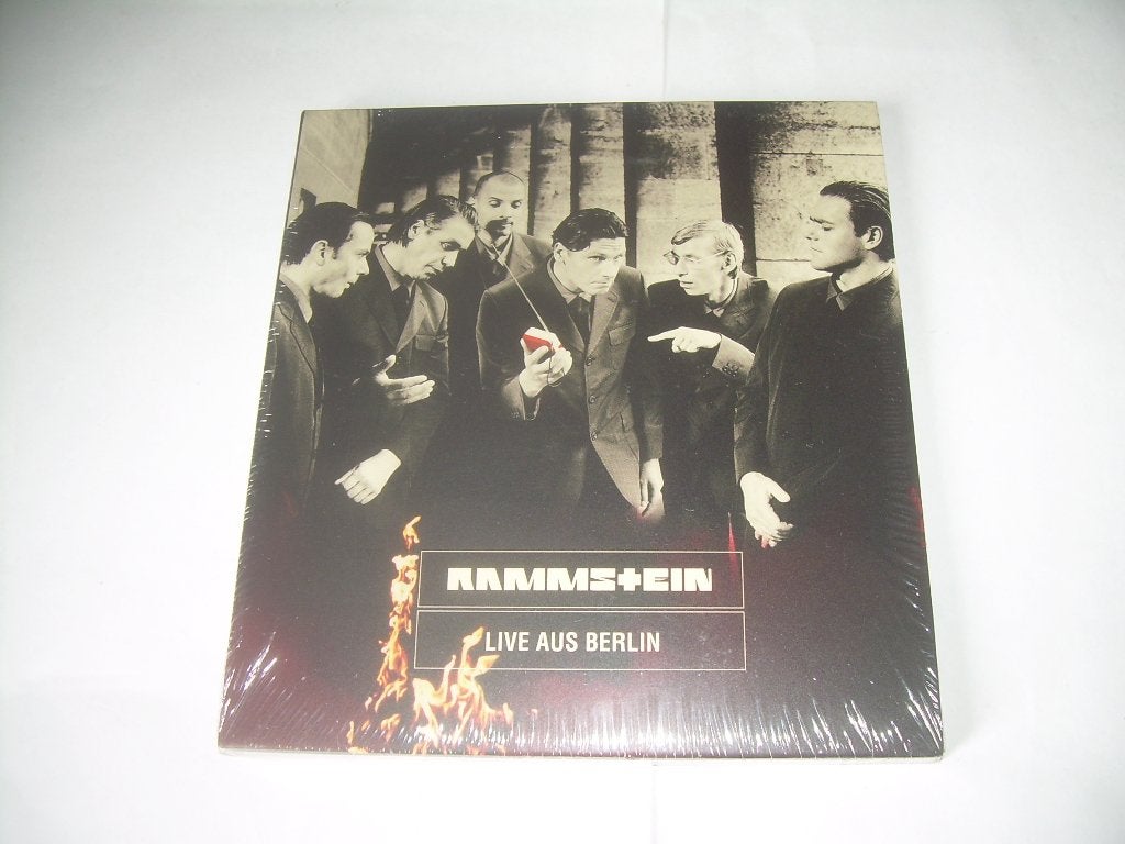 CD - RAMMSTEIN - EN DIRECT DE BERLIN, CD & DVD, CD | Hardrock & Metal, Enlèvement ou Envoi, Neuf, dans son emballage