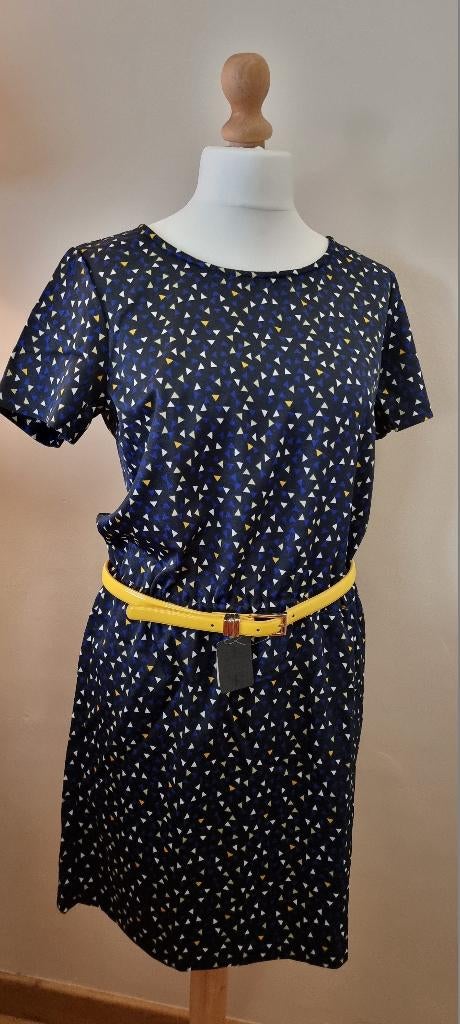 NIEUW artikel : Superstar jurk - Maat L, Kleding | Dames, Jurken, Zwart, Maat 42/44 (L), Nieuw, Ophalen of Verzenden
