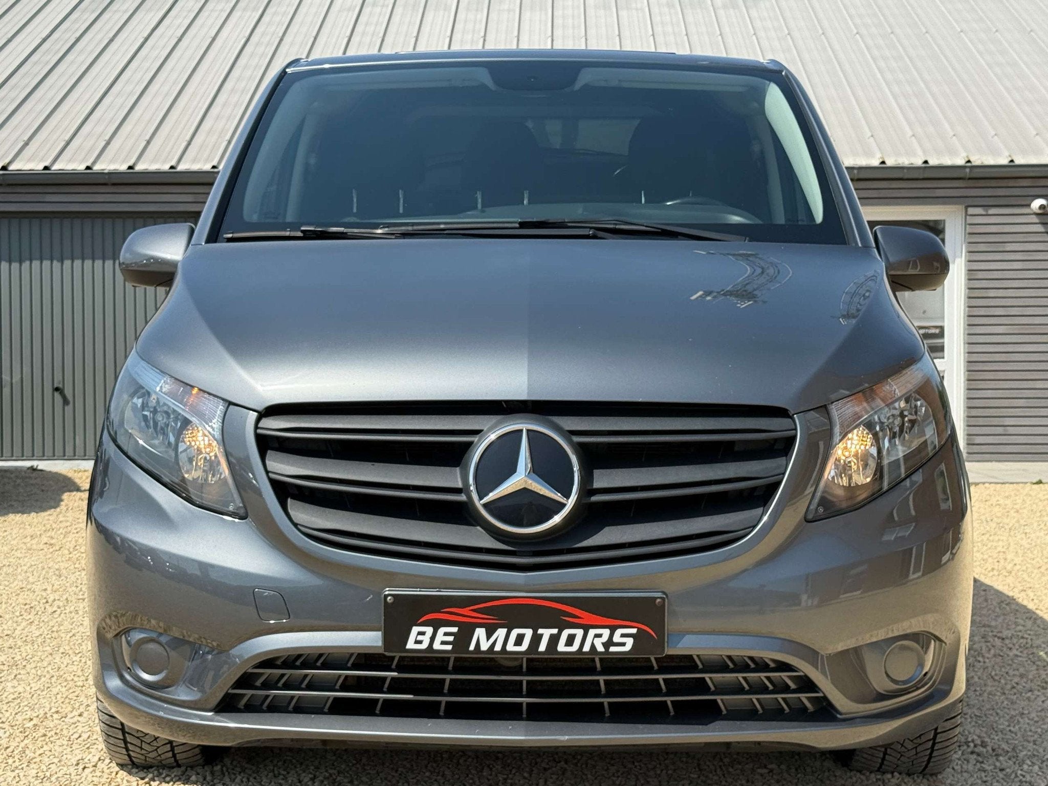 Mercedes-Benz Vito 2.0D 190CV / L2 LONG CHASSIS / TVAC*BTWIN, Auto's, Bestelwagens en Lichte vracht, Automaat, 4 deurs, Gebruikt