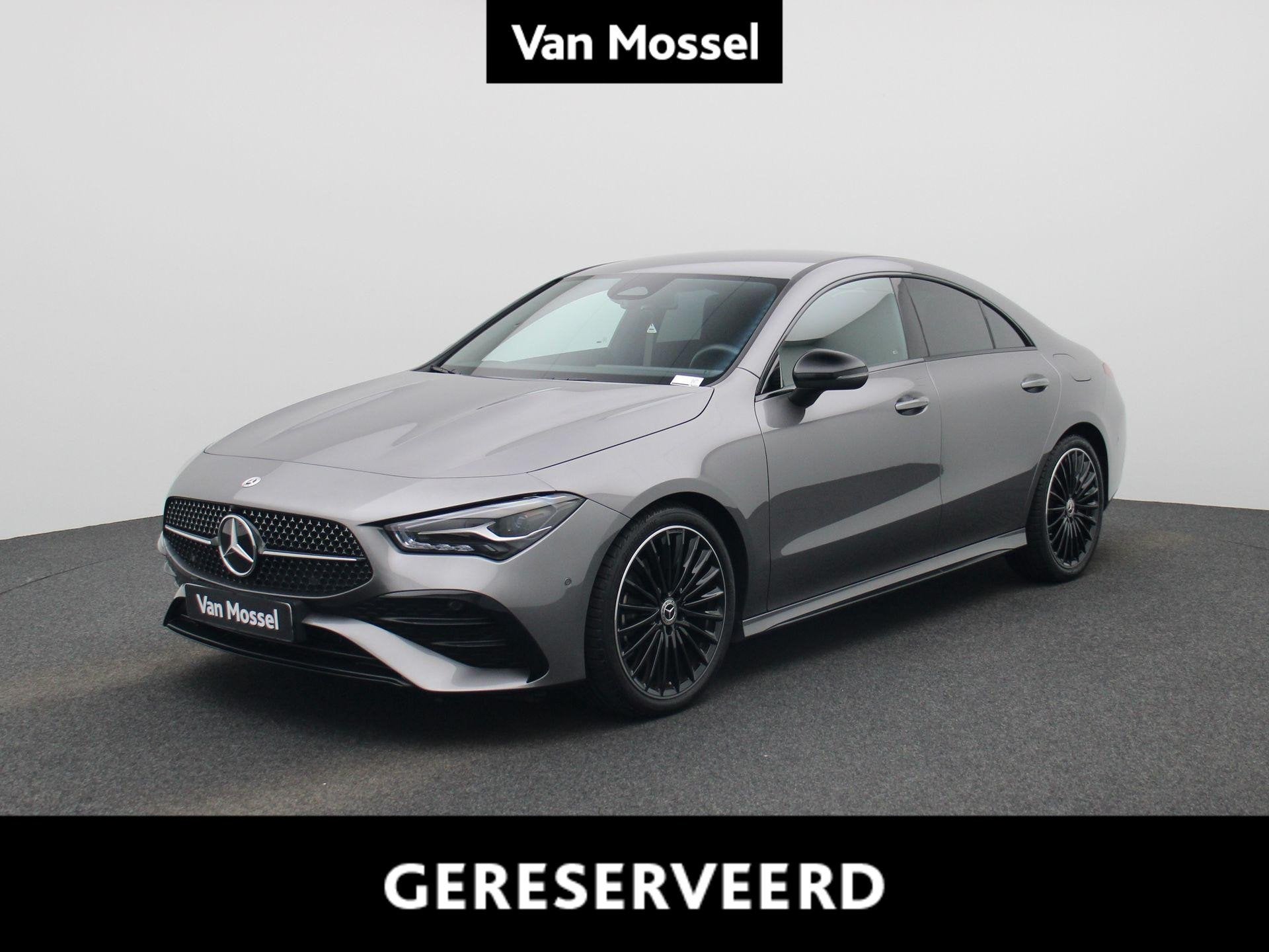 Mercedes-Benz CLA 200 AMG Line + 19 INCH + CAMERA + LED + 20, Auto's, 4 cilinders, 120 kW, Bedrijf, 1405 kg