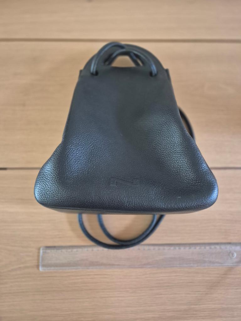 Handtas Nathan als nieuw, Handtassen en Accessoires, Tassen | Damestassen, Ophalen, Zo goed als nieuw, Zwart, Handtas