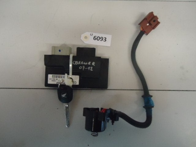 CBR600RR 2009 - 2012, 2007 - 2008 Honda Slot D1-28326