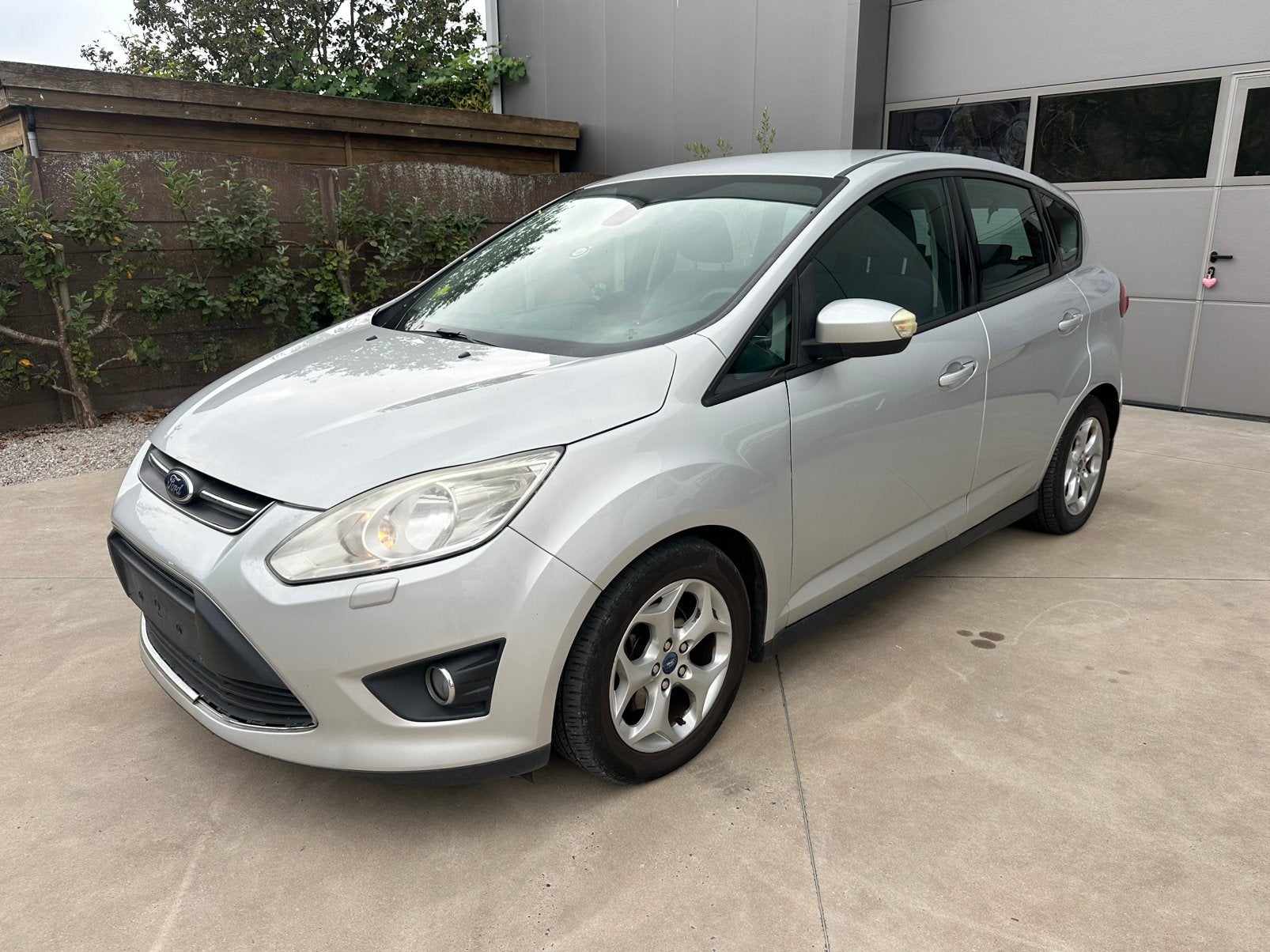 Ford C-max / 1.6 diesel / 2012 /146000km, Auto's, Ford, Voorwielaandrijving, Euro 5, Zwart, 4 cilinders