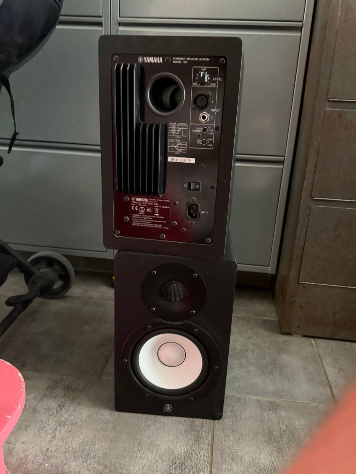HS7 studio monitors + statieven + dempers, Ophalen, Zo goed als nieuw