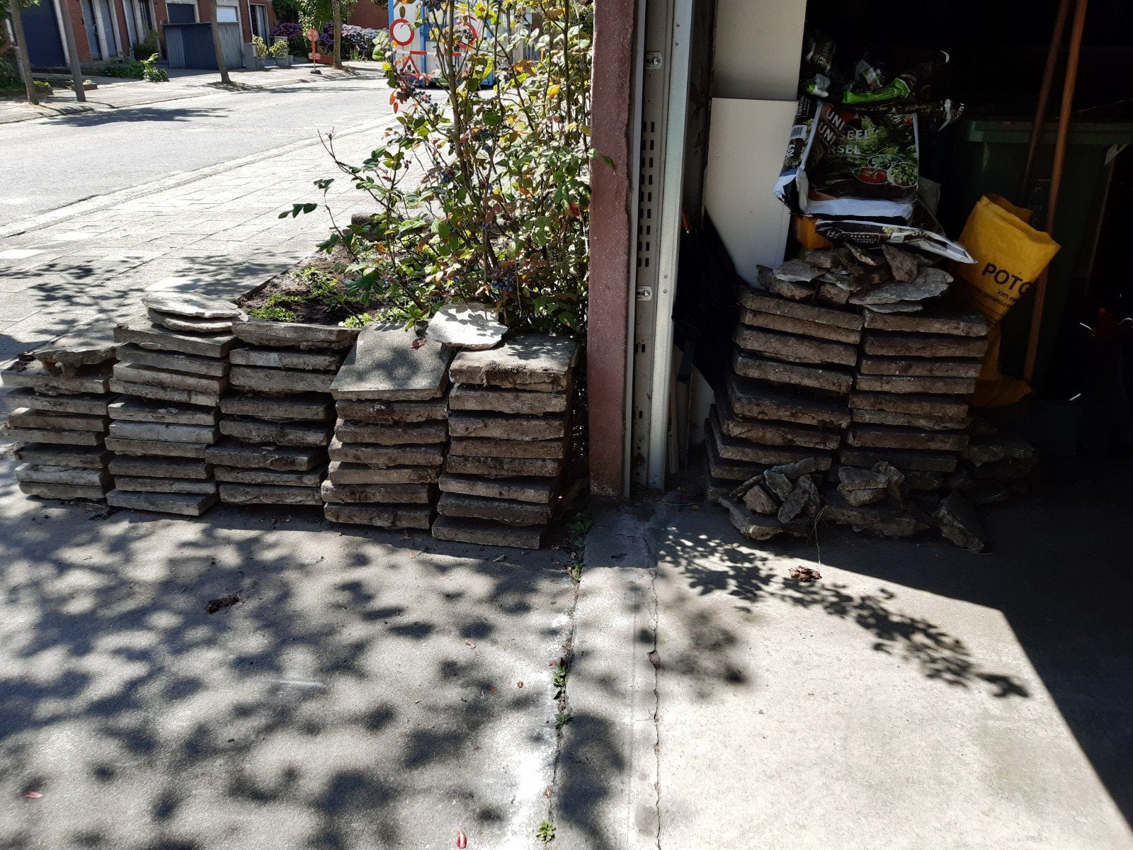 Dals/straattegels gratis, Tuin en Terras, Ophalen