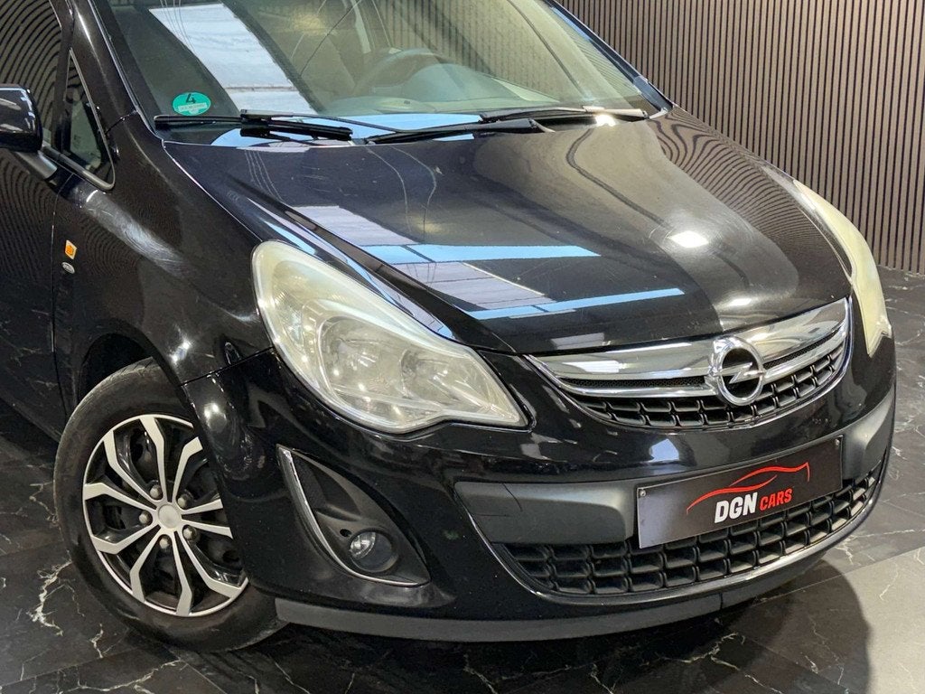 Opel Corsa Corsa 1.2i ecoFLEX Black Edition Start/Stop, Auto's, Opel, Euro 5, Stof, Gebruikt, 4 cilinders