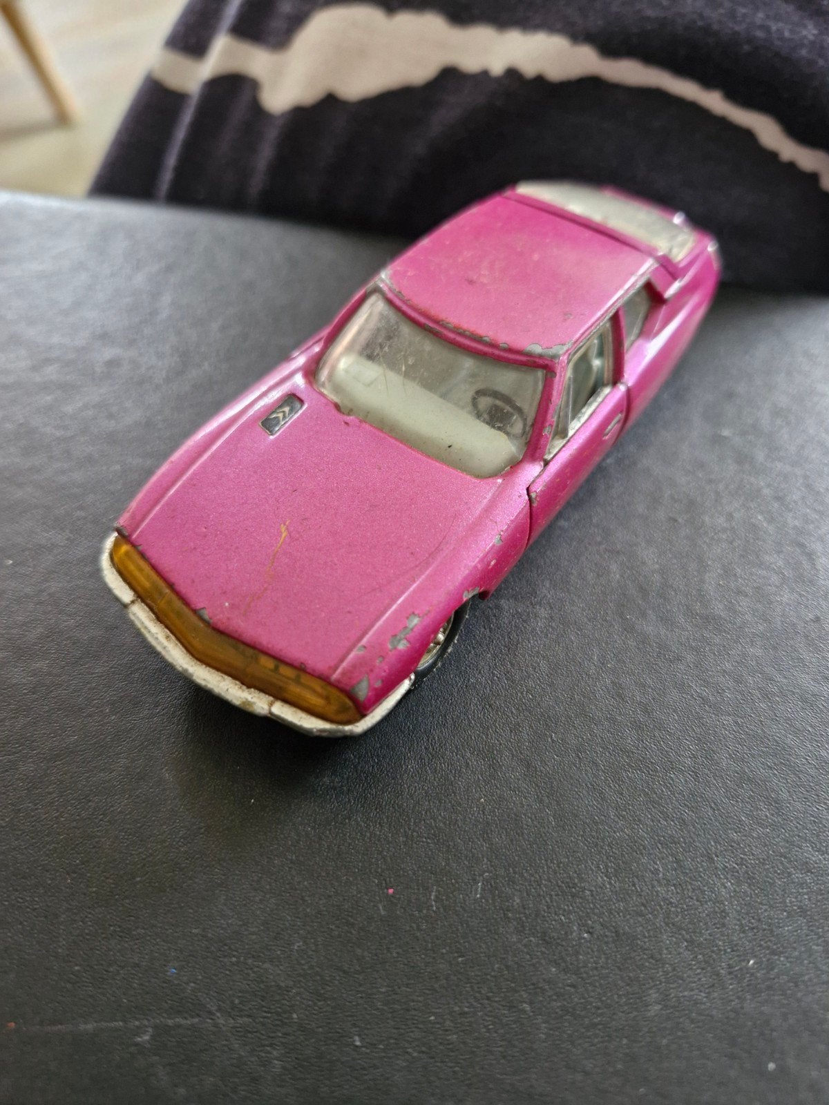 Corgi toys whizzwheels, Citroën SM, fuchsia, Enlèvement ou Envoi, Utilisé, Voiture