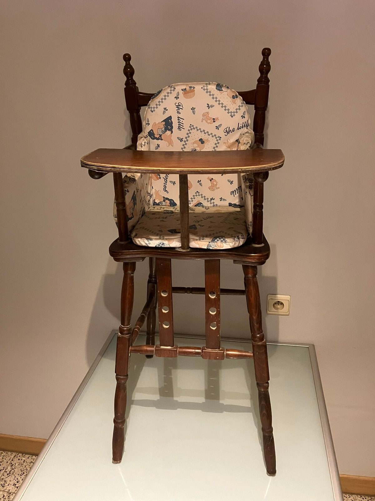 Ancienne chaise pour enfant en bois, Enlèvement, Utilisé