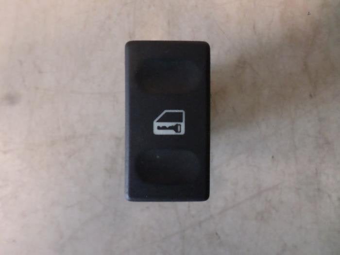 Schakelaar van een Landrover Discovery (Discovery 99-), -, -, Ophalen of Verzenden, -