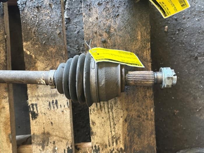 Aandrijfas links-voor van een Fiat Doblo, Gebruikt, -, -, Ophalen of Verzenden