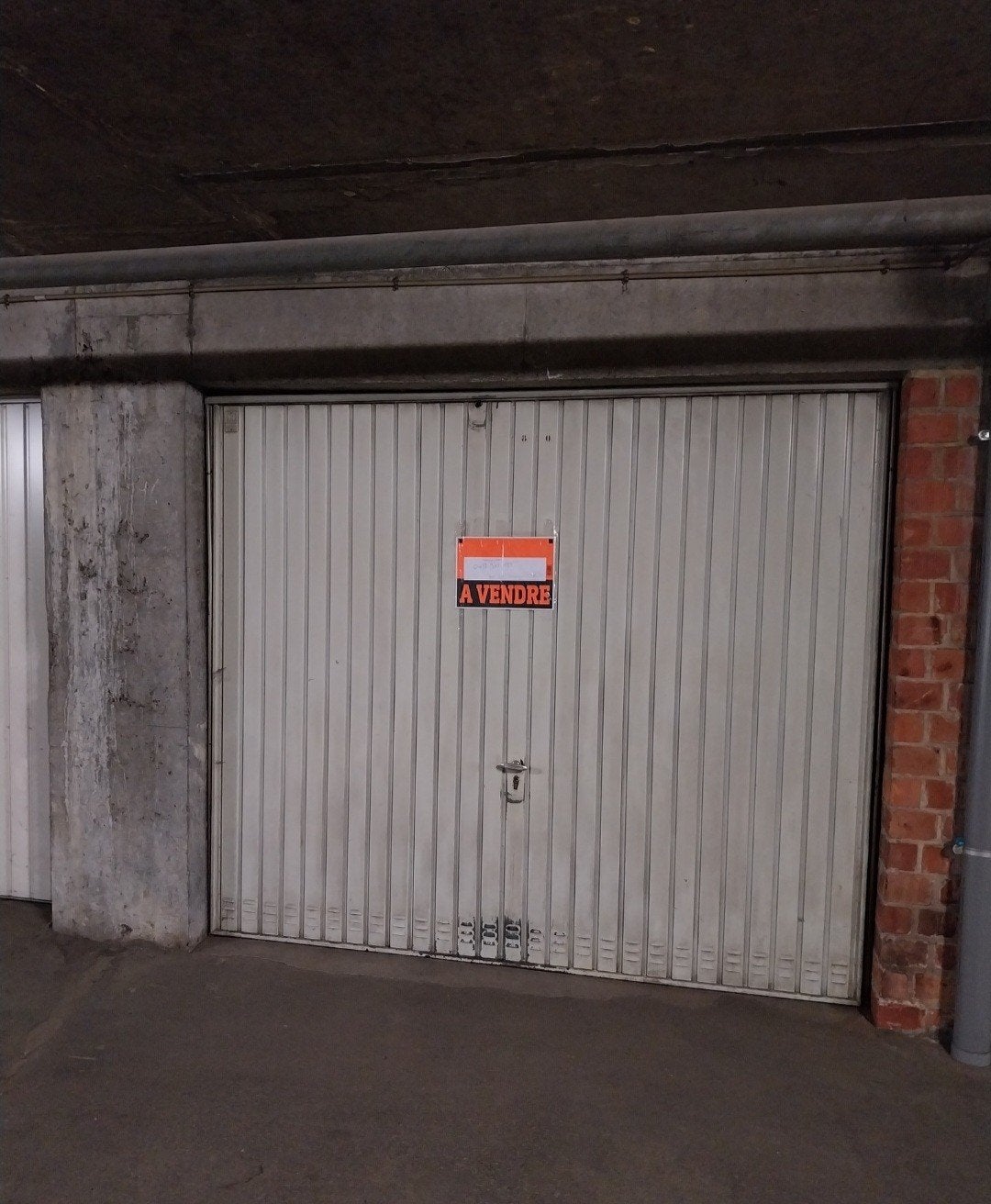 Garagebox, Immo