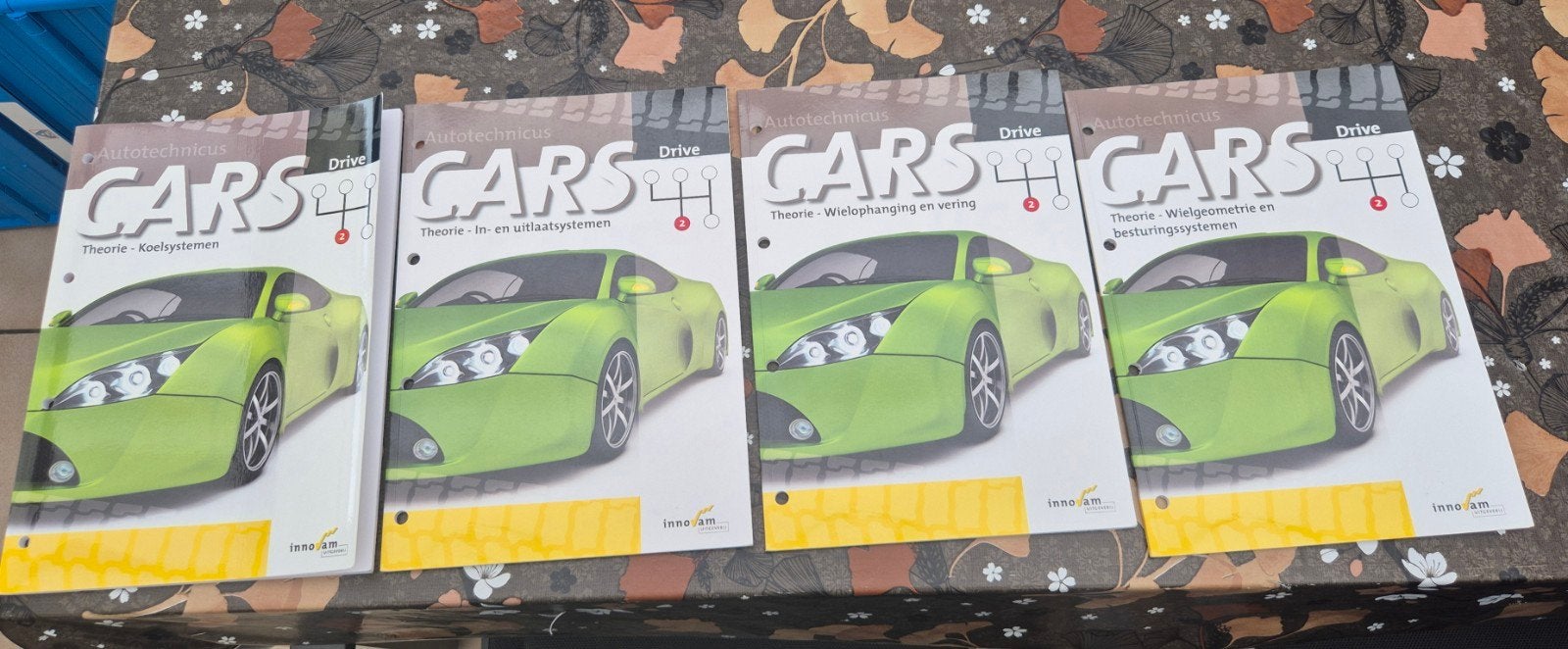 Cars Drive, Ophalen of Verzenden