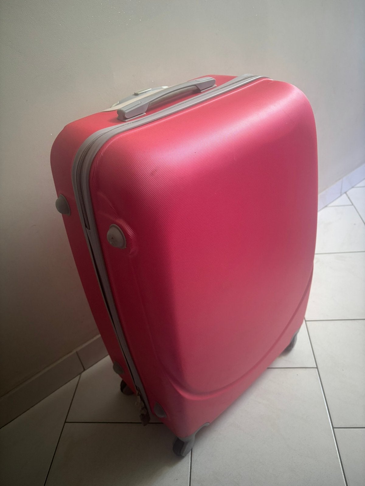 Valise a roulettes, Enlèvement, Utilisé, Roulettes
