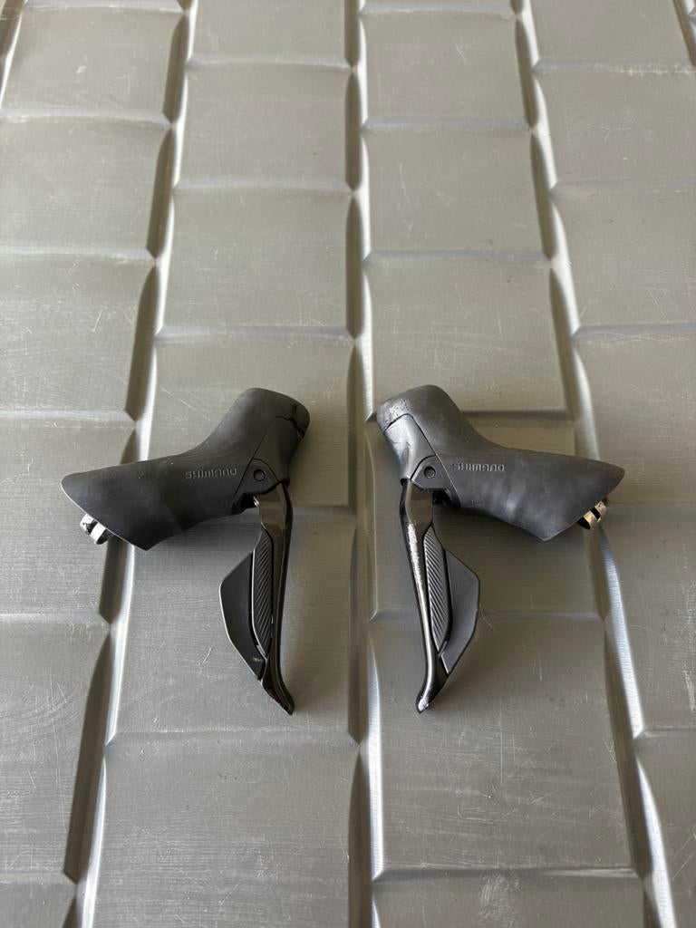 Shimano 105 di2 shifter set, Enlèvement, Comme neuf