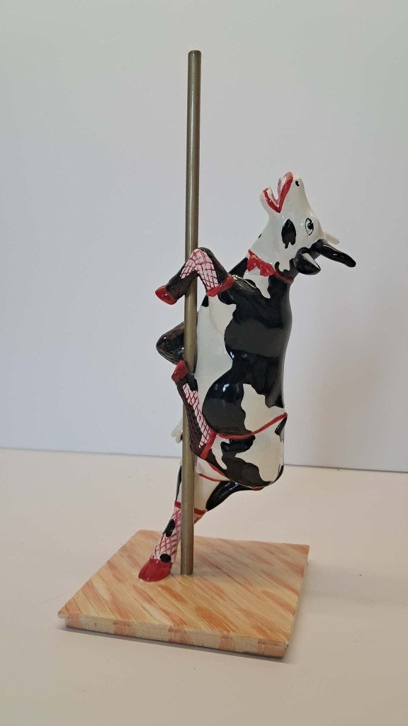 CowParade « Vaca… Tubo… Tubo… » – Pole Dance – Costa Rica, Enlèvement