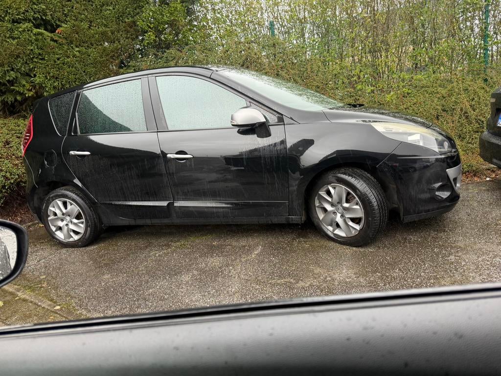 renault scenic diesel, Auto's, Voorwielaandrijving, Euro 5, Stof, Zwart