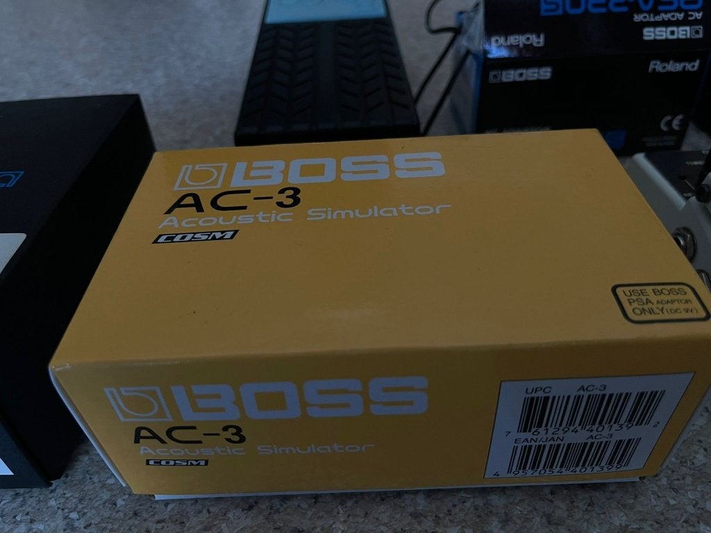 Simulateur acoustique Boss AC-3 comme NEUF, Musique & Instruments, Effets, Comme neuf, Multi-effet, Enlèvement ou Envoi