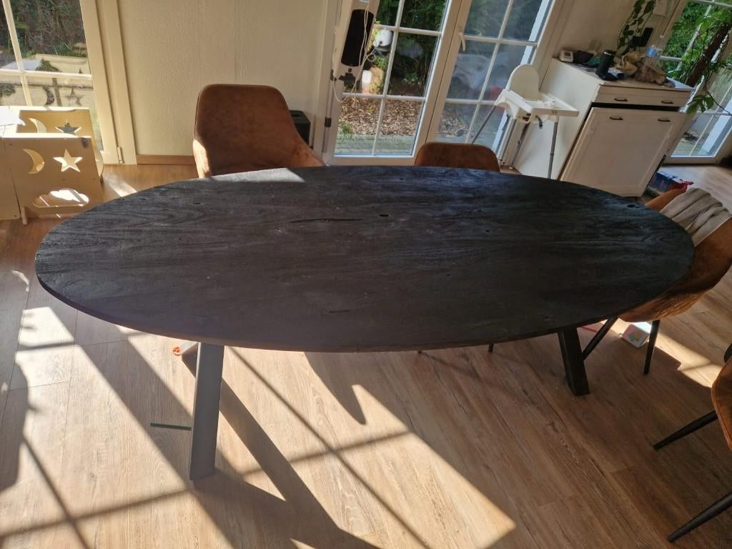 Table à manger noire Yucon - Bois d'acasia, Maison & Meubles, Tables | Tables à manger, Comme neuf, 100 à 150 cm, 200 cm ou plus