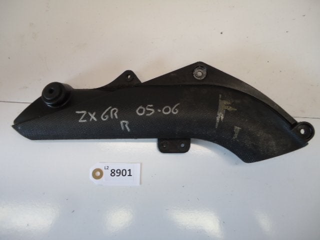 ZX6R 2005 - 2006 Kawasaki Cover Cover over demper D1-31895, Motoren, Onderdelen | Kawasaki