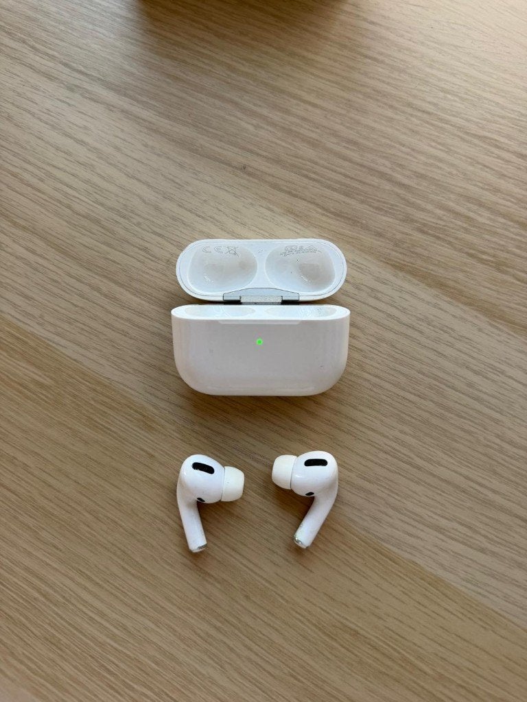 AirPods Pro, Gebruikt, Bluetooth, In gehoorgang (in-ear), Ophalen of Verzenden