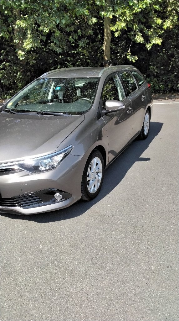 Toyota auris touring, Auto's, Toyota, Particulier, Auris, ABS, Achteruitrijcamera, Airbags, Airconditioning, Automatische klimaatregeling