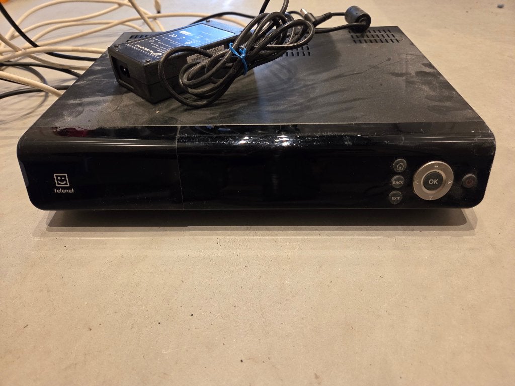 telenet digicorder, Ophalen of Verzenden, Gebruikt, Decoder
