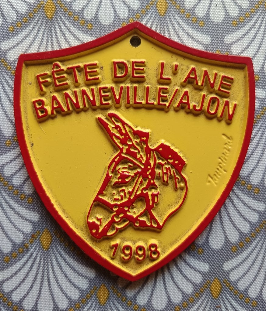 Herdenkings plaatje fête de l'ane, Envoi, Autres matériaux