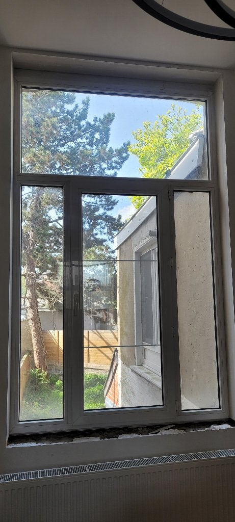 Raam wit pvc, moet weg tegen 01/06!!, Doe-het-zelf en Bouw, Glas en Ramen, Ophalen, Gevelraam of Ruit, 160 cm of meer, Zo goed als nieuw