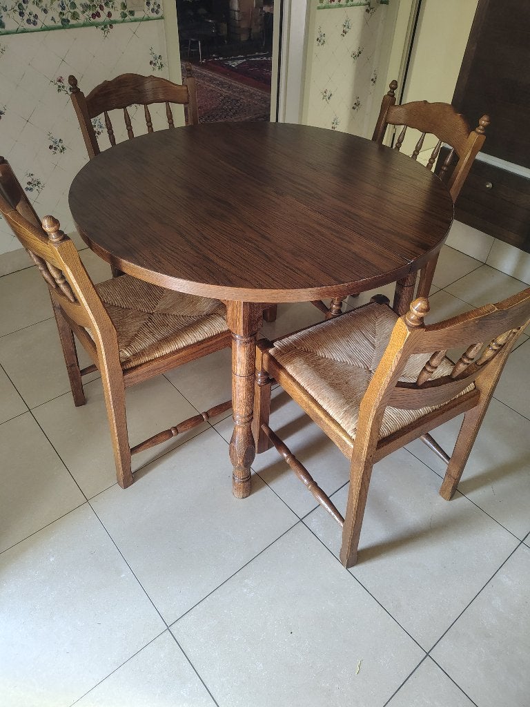 Ronde tafel uitschuifbaarbaar met vier stoelen, Ophalen, Gebruikt, 100 tot 150 cm, Eikenhout