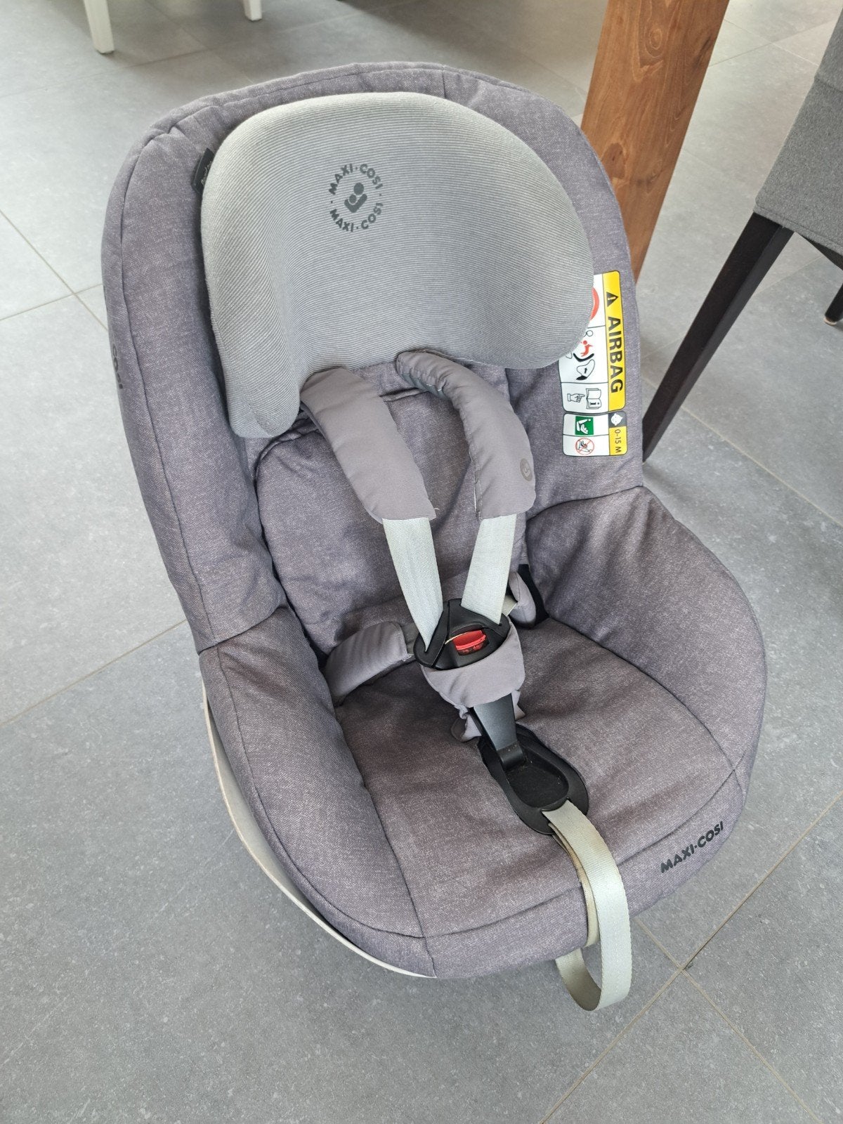 Maxi-Cosi Pearl Pro i-Size Autostoel - Zo goed als nieuw, Ophalen, Verstelbare rugleuning, 9 t/m 18 kg, Zo goed als nieuw