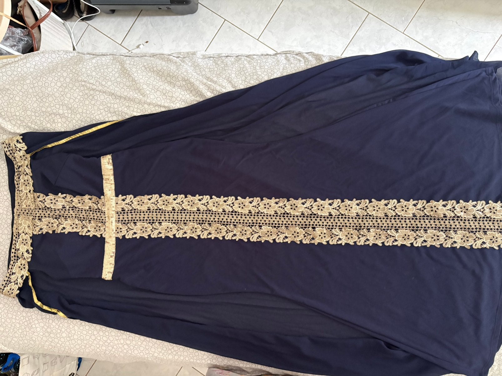 Robe kaftan orientale moulante sirene avec capes accroché, Vêtements | Femmes, Taille 38/40 (M), Enlèvement ou Envoi, Porté, Bleu
