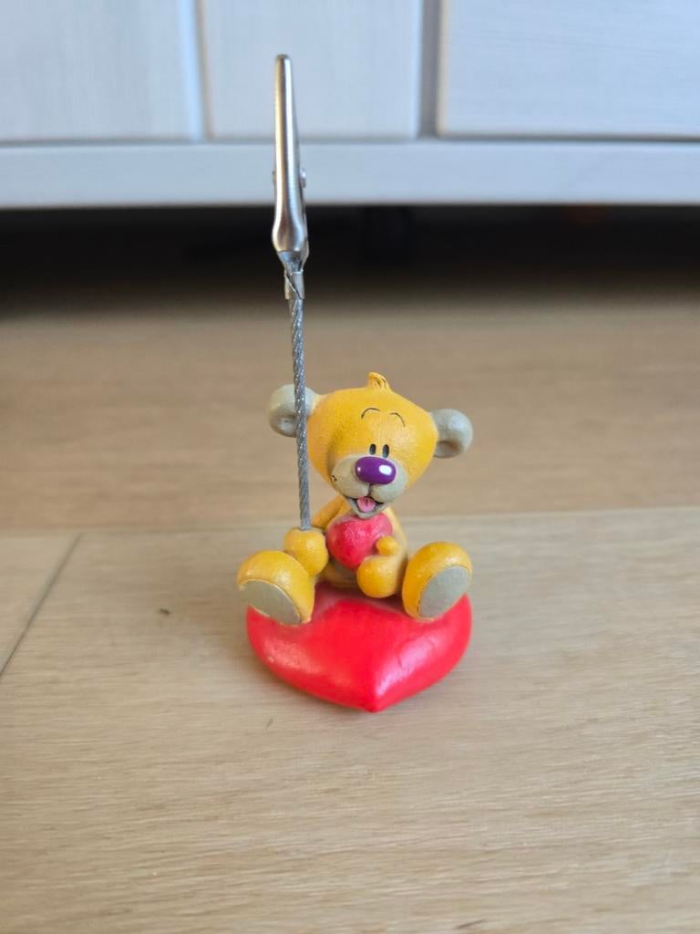 Diddl Pimboli beeldje met knijpje. Zittend op hartje., Collections, Diddl, Diddl, Enlèvement ou Envoi