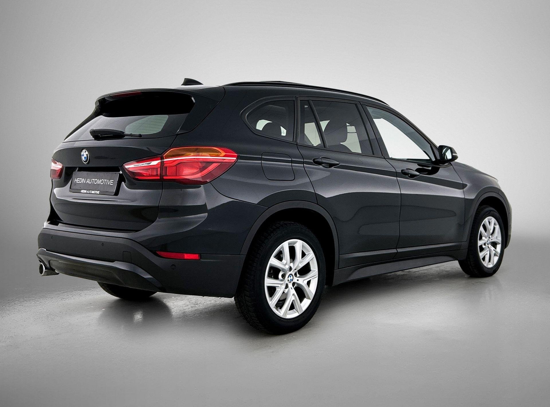BMW X1 16dA sDrive | Panoramisch Dak | Cruise Control | DAB, Achat, Entreprise, Volant multifonction, 5 portes
