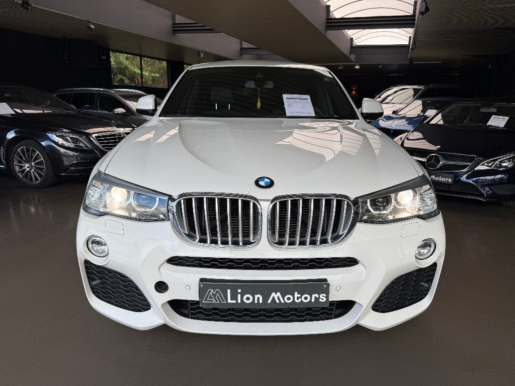 BMW X4 3.0d M-SPORT LEDER*NAVI*HEADUP*XENON*HARMAN KARDON, Auto's, Automaat, Testrit aan huis, 2993 cc, Wit
