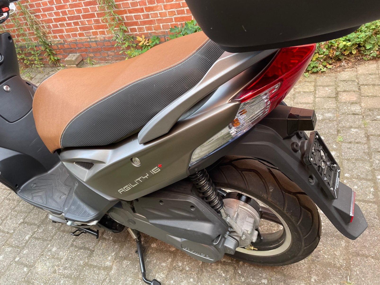 Kymco, Fietsen en Brommers, Ophalen, Zo goed als nieuw