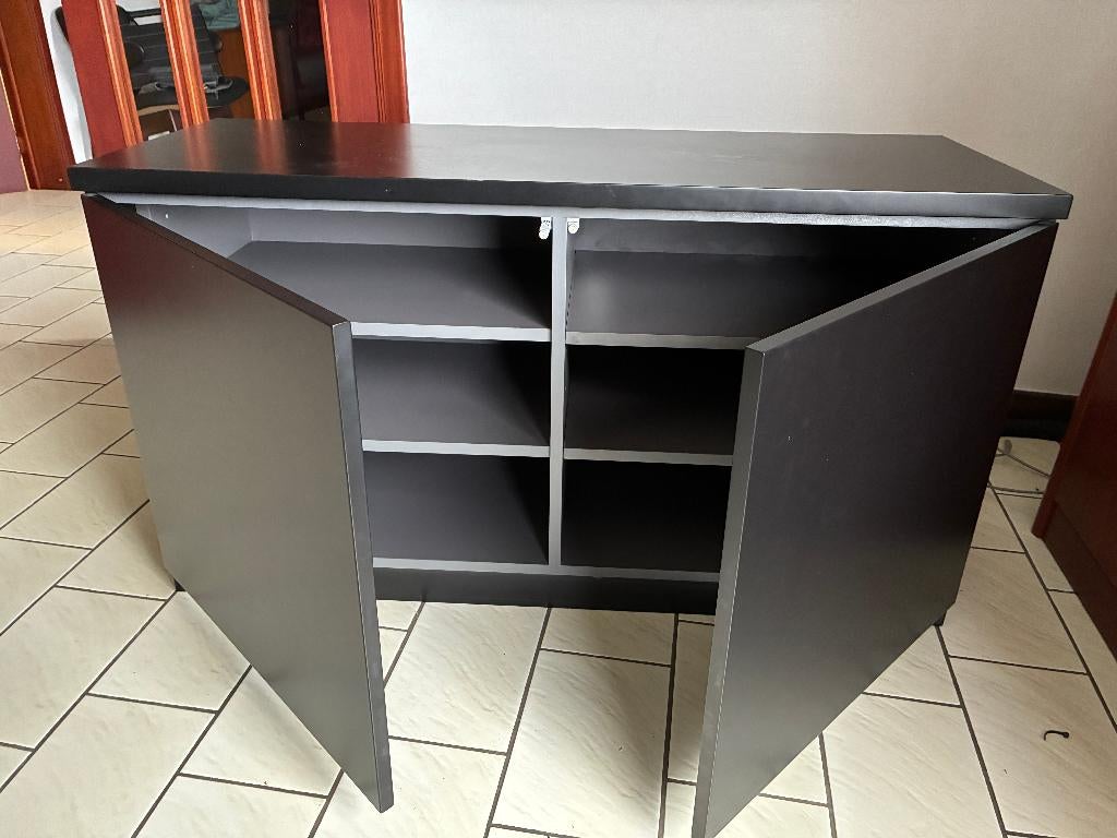 Grote zwarte TV kast, Huis en Inrichting, Ophalen, Gebruikt, 100 tot 150 cm, Strak, zwart hout