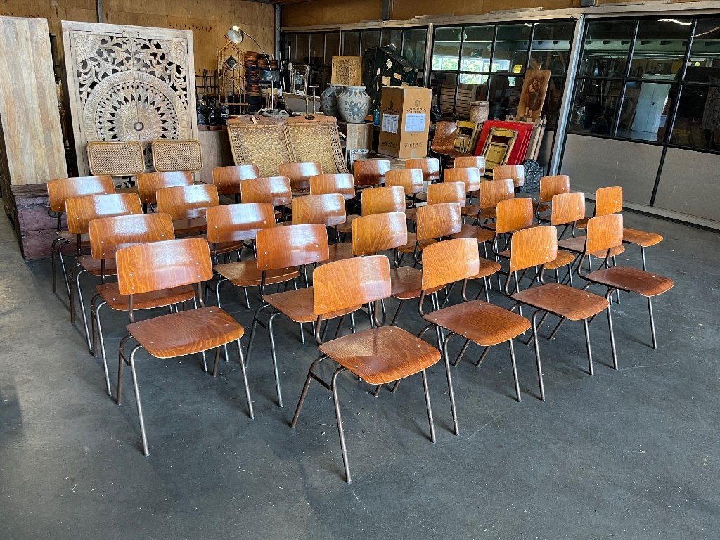 40 zeer Unieke Stoelen/Schoolstoelen Merk Marko Jaren 60, Ophalen, Bruin, Industrieel/Vintage/Design, Zo goed als nieuw