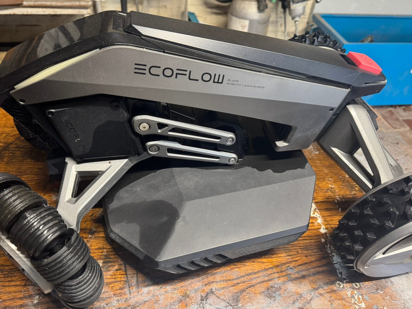 EcoFlow BLADE Robotmaaier RTK GPS – Compleet met laadstation, Ophalen, Zo goed als nieuw