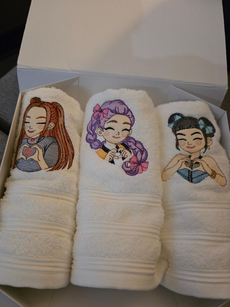 Kpop Essuies brodés aux choix, Verzenden