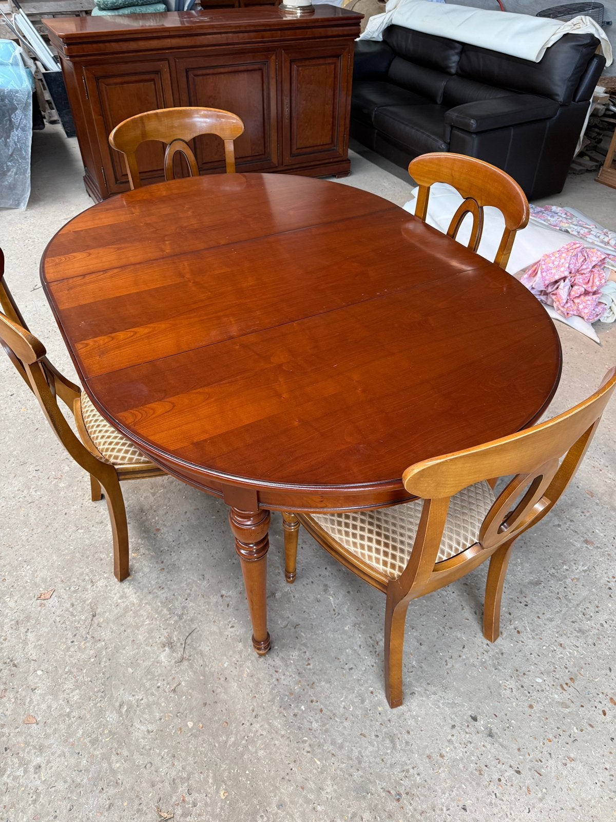 Salle à manger massive en cerisier, Maison & Meubles, Salles à manger complètes, Utilisé, 4 à 6 chaises, Enlèvement